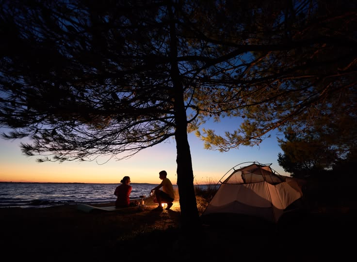 How to Pack for a Weekend Camping Trip (Beginner Friendly Guide)